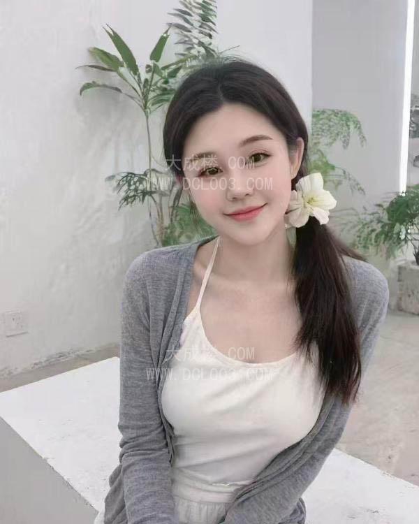 南京高颜值美女婉柔