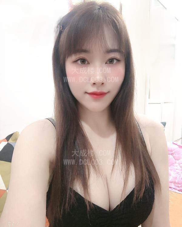 罗湖肤白大胸服务系小姐姐