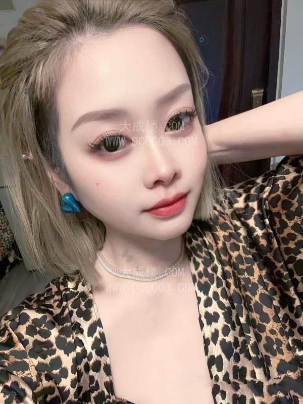 成都武侯娇小翘臀奶糖
