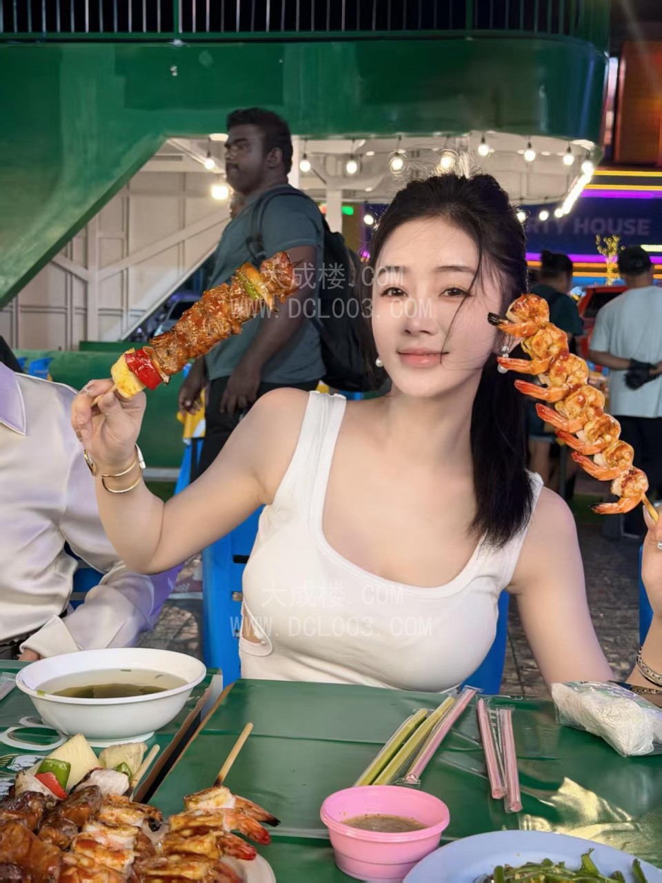福田嫩妹萱萱
