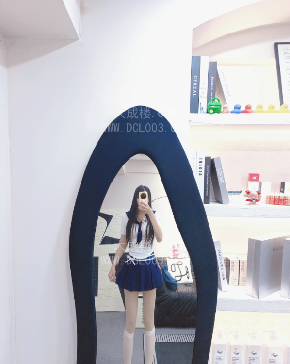 白云钟爱奶妈少妇
