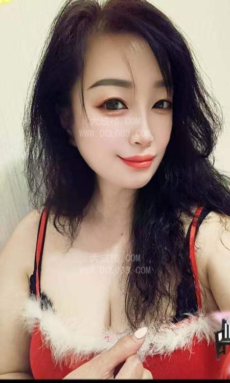越秀熟女丹妮姐姐