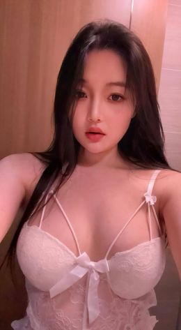 和平大胸会喷水妹妹