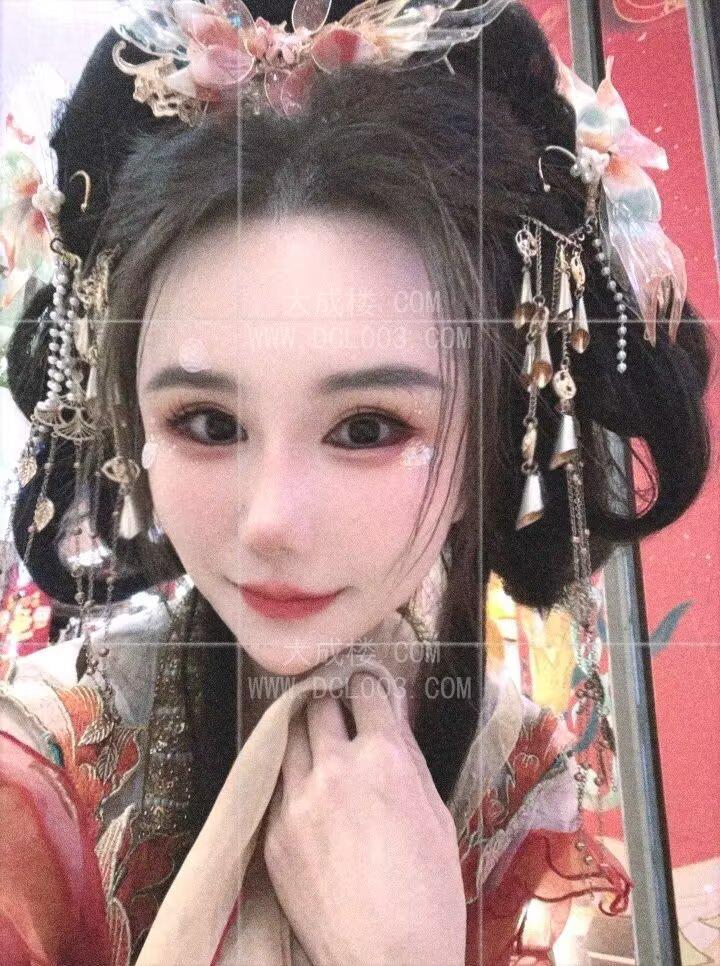 武汉辣妹妖妖