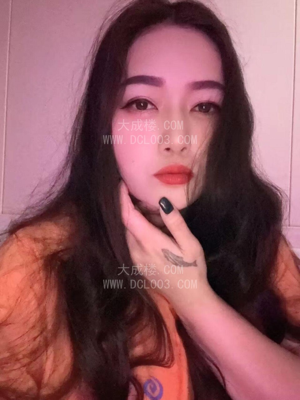龙华丰满大波糖糖