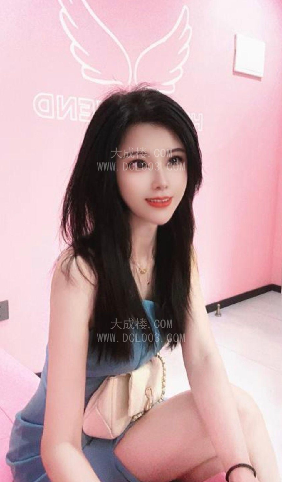 梅花园腿精依依