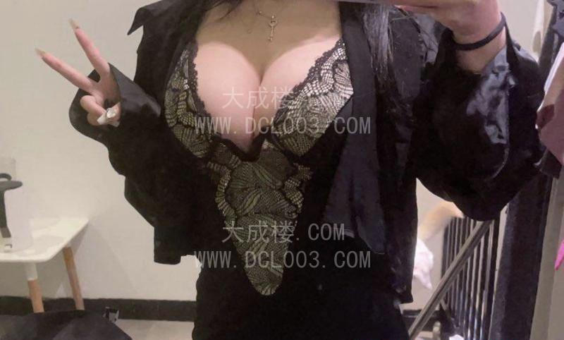 西湖大奶少妇