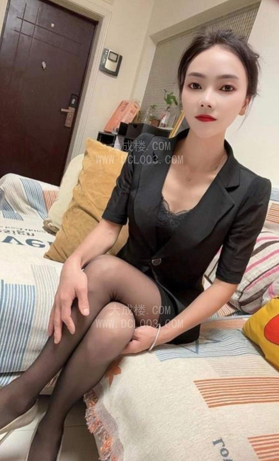 南岸排骨精朵朵