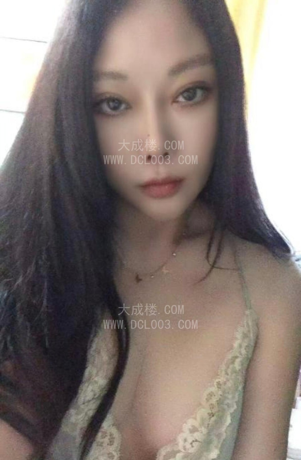南京秦淮妖娆美妇