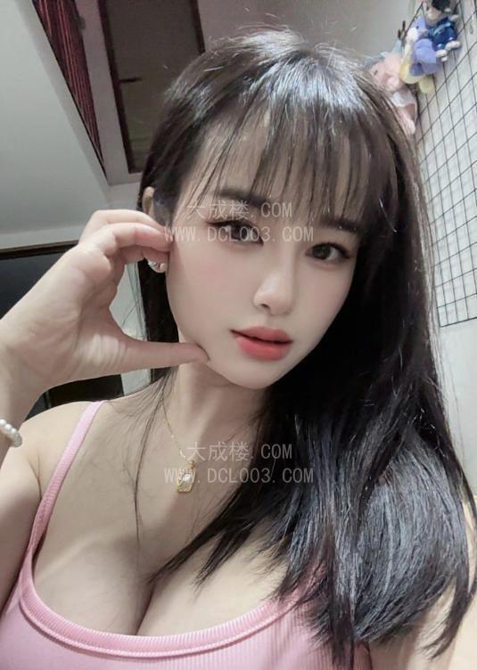 龙岗巨乳气质美女