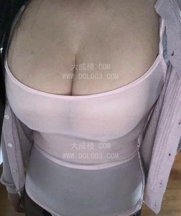 巨乳泄火熟女