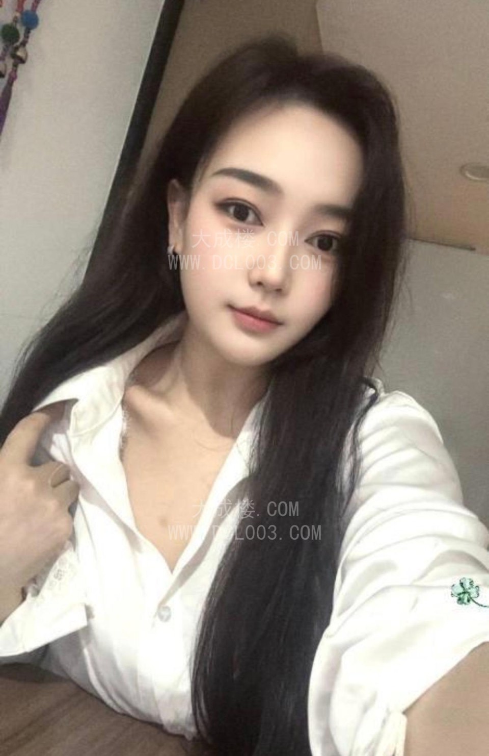 海珠巨乳媚娘