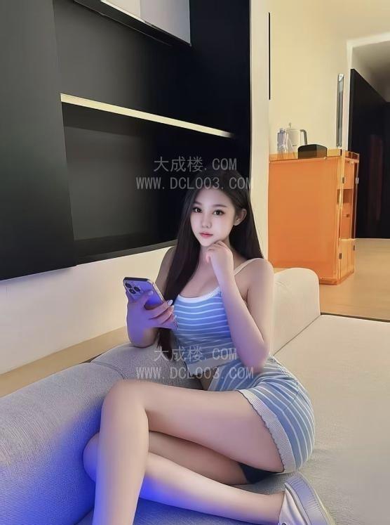 南京大胸翘臀夏沁
