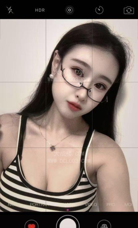 南山长腿大奶琪格格
