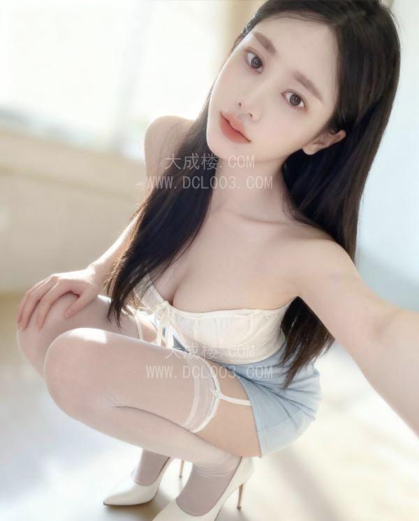 南山身材好美女诺诺