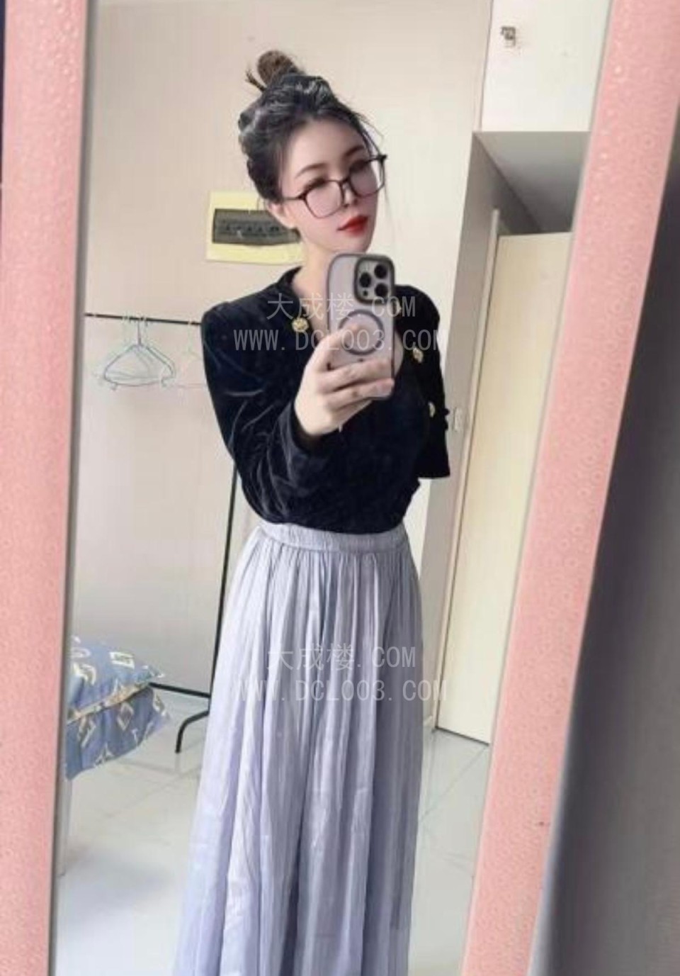 沈阳铁西眼镜反差少妇