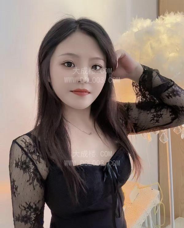 长沙素人兼职嫩妹子