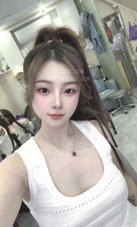 罗湖贴心女友半只狐狸