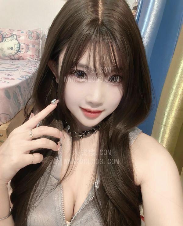天河颜萝莉妹妹