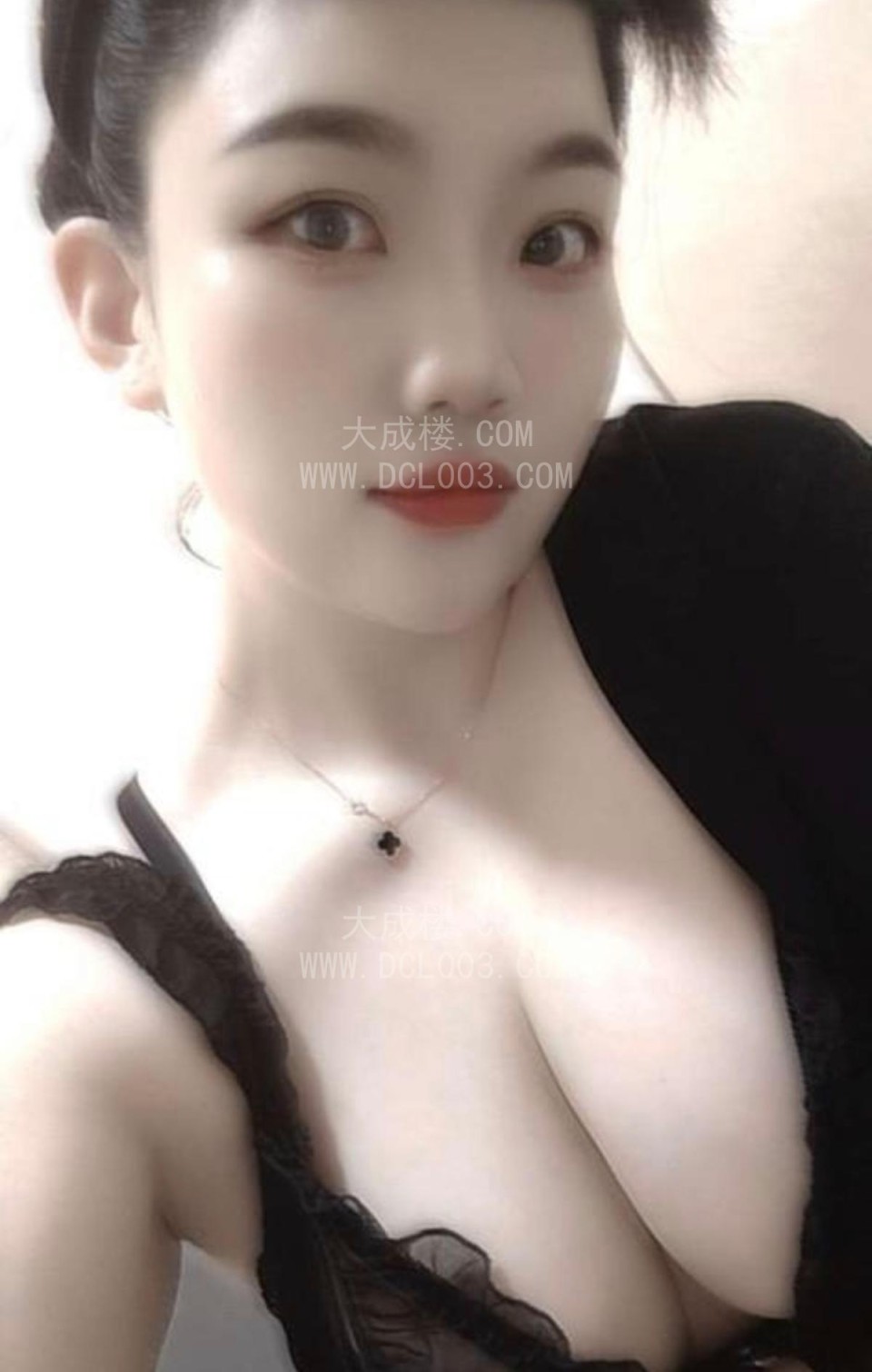天河可拍AV大胸玫瑰